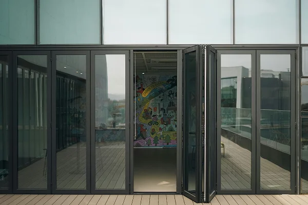 Bi-Fold Doors Hull